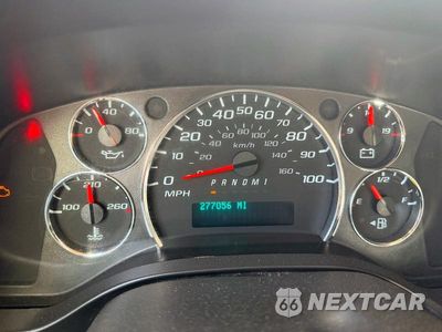 Zdjęcie 8 z 10 samochodu: 2020 CHEV EXPRESS G3500 VIN:1GB3GSCG1L1140297 - miniatura