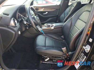 Zdjęcie 7 z 11 samochodu: 2016 MERCEDES-BENZ GLC 300 VIN:WDC0G4JBXGF076121 - miniatura