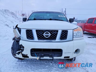 Piąte zdjęcie samochodu w środku: 2009 NISSAN TITAN XE VIN:1N6AA07C39N313378 - miniatura