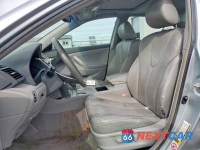 Zdjęcie 7 z 12 samochodu: 2007 TOYOTA CAMRY HYBRID BASE VIN:JTNBB46K373009962 - miniatura