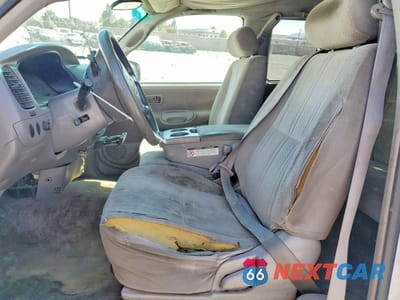 Zdjęcie 7 z 11 samochodu: 2000 TOYOTA TUNDRA SR5 VIN:5TBRT3419YS002043 - miniatura