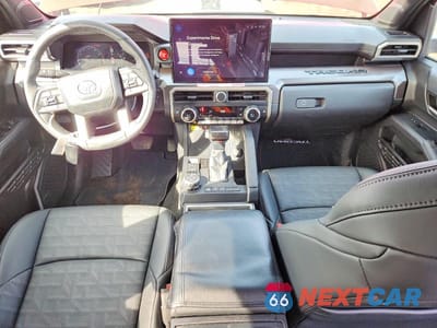 Zdjęcie 8 z 11 samochodu: 2024 TOYOTA TACOMA TRD OFF-ROAD VIN:3TYLB5JN3RT039310 - miniatura