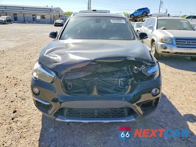 Piąte zdjęcie samochodu w środku: 2018 BMW X1 SDRIVE28I VIN:WBXHU7C31J5L06699 - miniatura