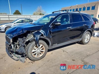 2017 KIA SORENTO LX V6 5XYPGDA56HG235407 - główne zdjęcie licytacji z USA - miniatura