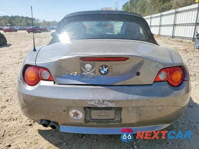 Zdjęcie 6 z 12 samochodu: 2004 BMW Z4 2.5 VIN:4USBT33474LS48518 - miniatura