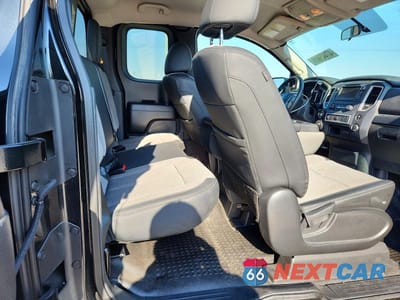 Zdjęcie 10 z 11 samochodu: 2019 NISSAN TITAN S VIN:1N6AA1CJ9KN519661 - miniatura