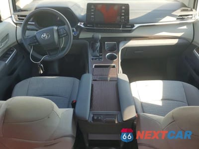 Zdjęcie 8 z 12 samochodu: 2023 TOYOTA SIENNA LE 8-PASSENGER VIN:5TDKRKEC9PS171463 - miniatura