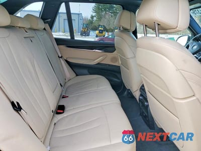 Zdjęcie 11 z 12 samochodu: 2018 BMW X5 XDR40E VIN:5UXKT0C5XJ0V98802 - miniatura