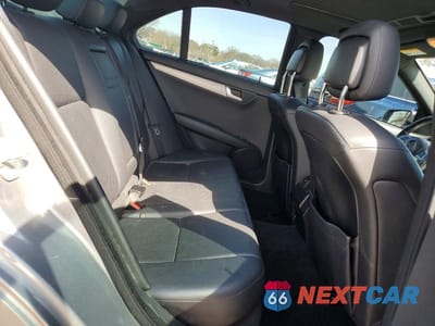 Zdjęcie 10 z 11 samochodu: 2014 MERCEDES-BENZ C 300 4MATIC VIN:WDDGF8AB5ER320192 - miniatura