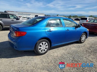 Trzecie zdjęcie samochodu z tyłu: 2010 TOYOTA COROLLA LE VIN:1NXBU4EE4AZ313891 - miniatura