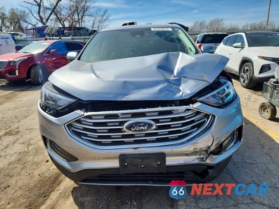 Piąte zdjęcie samochodu w środku: 2024 FORD EDGE TITANIUM VIN:2FMPK4K90RBA91760 - miniatura