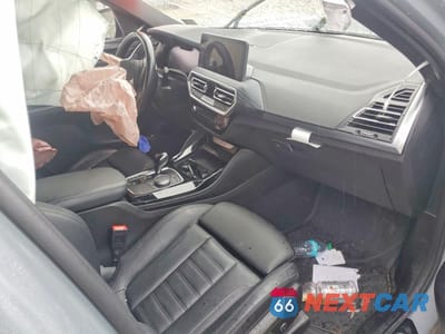 Zdjęcie 8 z 14 samochodu: 2024 BMW X4 VIN:5UX33DT00R9U45028 - miniatura