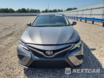 Piąte zdjęcie samochodu w środku: 2020 TOYOTA CAMRY SE VIN:4T1G11AK2LU922862 - miniatura