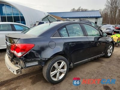 Trzecie zdjęcie samochodu z tyłu: 2014 CHEVROLET CRUZE LT VIN:1G1PE5SB7E7216592 - miniatura