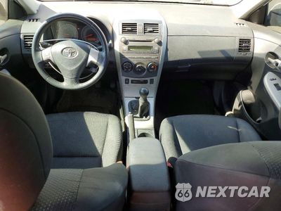 Zdjęcie 8 z 13 samochodu: 2010 TOYOTA COROLLA S VIN:1NXBU4EE0AZ186668 - miniatura