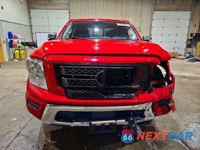 Piąte zdjęcie samochodu w środku: 2020 NISSAN TITAN SV VIN:1N6AA1ED5LN512182 - miniatura