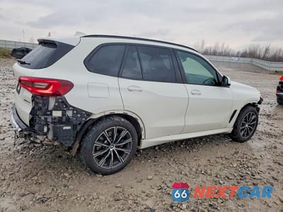 Trzecie zdjęcie samochodu z tyłu: 2022 BMW X5 XDRIVE40I VIN:5UXCR6C01N9L04845 - miniatura