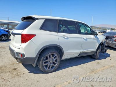 Trzecie zdjęcie samochodu z tyłu: 2022 HONDA PASSPORT EXL VIN:5FNYF7H50NB005542 - miniatura