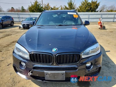 Piąte zdjęcie samochodu w środku: 2018 BMW X5 XDRIVE 50I MSPORT VIN:5UXKR6C57J0U14644 - miniatura