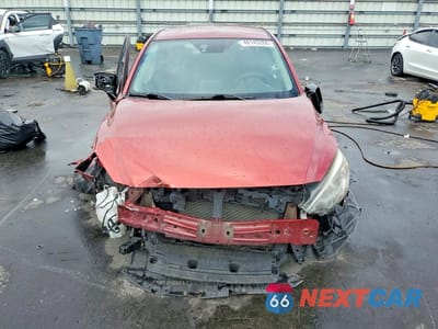 Piąte zdjęcie samochodu w środku: 2018 TOYOTA YARIS IA BASE VIN:3MYDLBYV0JY312574 - miniatura