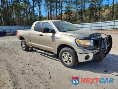 Czwarte zdjęcie samochodu z boku: 2007 TOYOTA TUNDRA SR5 VIN:5TFBV54117X022634 - miniatura