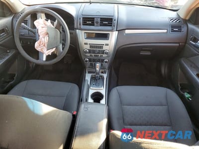 Zdjęcie 8 z 13 samochodu: 2011 FORD FUSION SE VIN:3FAHP0HA5BR155552 - miniatura