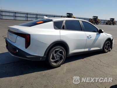 Trzecie zdjęcie samochodu z tyłu: 2025 KIA K4 EX VIN:3KPFU4DE8SE043328 - miniatura
