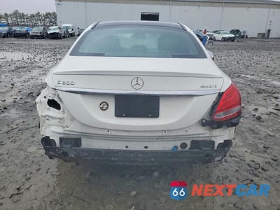 Zdjęcie 6 z 12 samochodu: 2016 MERCEDES-BENZ C 300 4MATIC VIN:WDDWF4KB1GR140763 - miniatura