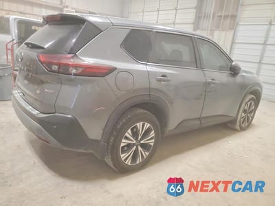 Trzecie zdjęcie samochodu z tyłu: 2022 NISSAN ROGUE SV VIN:5N1BT3BA1NC686624 - miniatura