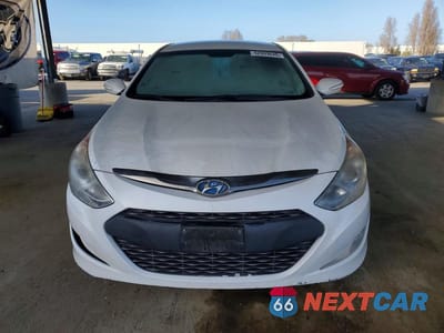 Piąte zdjęcie samochodu w środku: 2013 HYUNDAI SONATA HYBRID VIN:KMHEC4A40DA069062 - miniatura