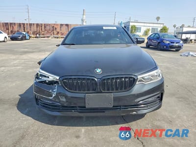 Piąte zdjęcie samochodu w środku: 2017 BMW 540 I VIN:WBAJE5C36HG915704 - miniatura