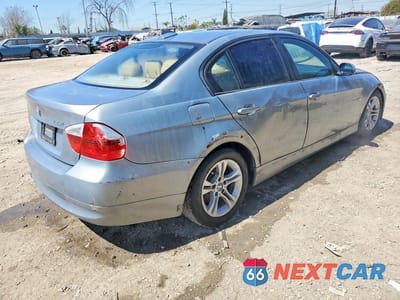 Trzecie zdjęcie samochodu z tyłu: 2008 BMW 328 I VIN:WBAVA37548NL51060 - miniatura