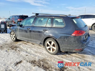 Drugie zdjęcie samochodu z przodu: 2017 VOLKSWAGEN GOLF 1.8 TSI WAGON VIN:3VWC17AU9HM506341 - miniatura