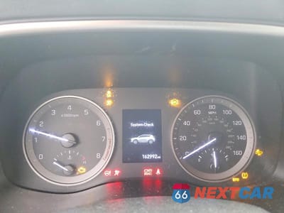Zdjęcie 9 z 12 samochodu: 2019 HYUNDAI TUCSON SEL VIN:KM8J33AL1KU886925 - miniatura
