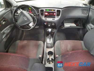 Zdjęcie 8 z 13 samochodu: 2008 KIA RIO5 LX VIN:KNADE163686376878 - miniatura