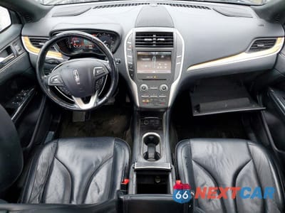 Zdjęcie 8 z 13 samochodu: 2015 LINCOLN MKC VIN:5LMCJ2A97FUJ25316 - miniatura