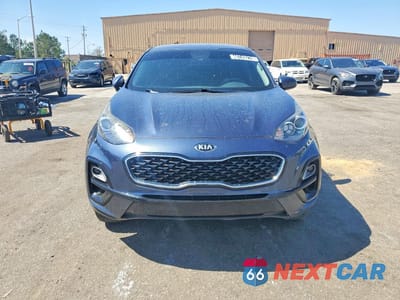 Piąte zdjęcie samochodu w środku: 2020 KIA SPORTAGE LX VIN:KNDPMCAC3L7814989 - miniatura