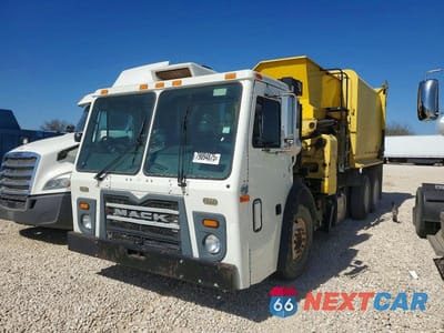 Drugie zdjęcie samochodu z przodu: 2016 MACK LEU613 REFUSE TRUCK VIN:1M2AU04CXGM010434 - miniatura