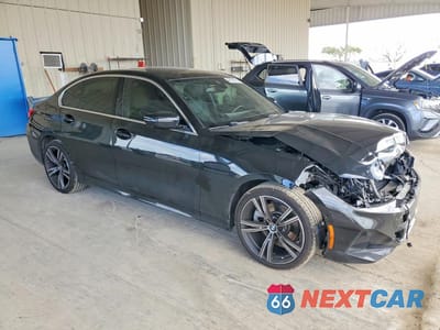 Czwarte zdjęcie samochodu z boku: 2024 BMW 330I VIN:3MW69FF07R8E46592 - miniatura