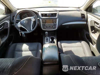 Zdjęcie 8 z 13 samochodu: 2017 NISSAN ALTIMA 2.5 SV VIN:1N4AL3AP5HC141655 - miniatura
