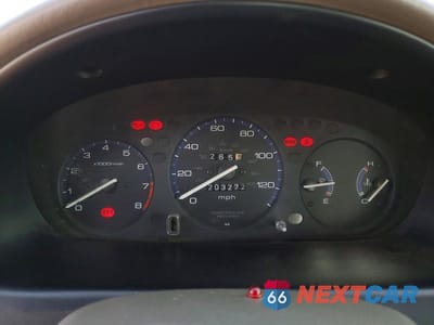 Zdjęcie 9 z 12 samochodu: 1999 HONDA CIVIC EX VIN:2HGEJ8542XH535299 - miniatura