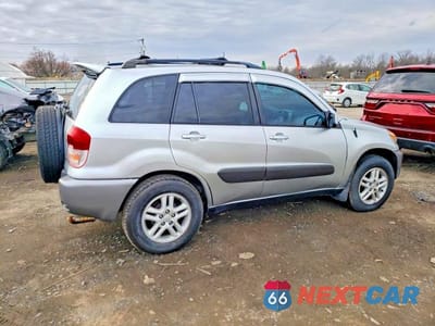 Trzecie zdjęcie samochodu z tyłu: 2001 TOYOTA RAV4 BASE VIN:JTEHH20V716008044 - miniatura