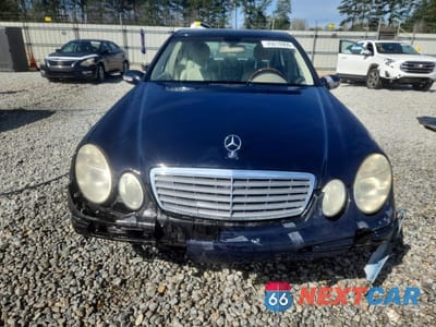 Piąte zdjęcie samochodu w środku: 2004 MERCEDES-BENZ E 320 VIN:WDBUF65J04A511890 - miniatura