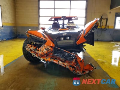 Drugie zdjęcie samochodu z przodu: 2017 POLARIS SLINGSHOT SLR VIN:57XAARFA3H8124600 - miniatura