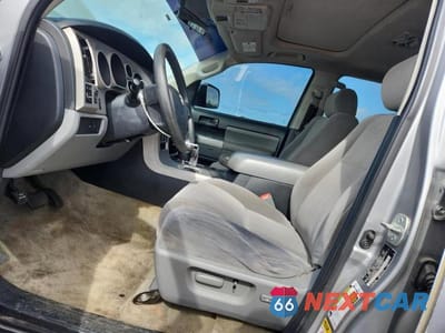 Zdjęcie 7 z 13 samochodu: 2008 TOYOTA SEQUOIA SR5 VIN:5TDBY64A68S006417 - miniatura