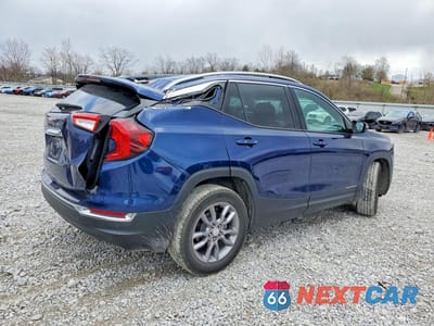 Trzecie zdjęcie samochodu z tyłu: 2022 GMC TERRAIN SLT VIN:3GKALPEV3NL288507 - miniatura