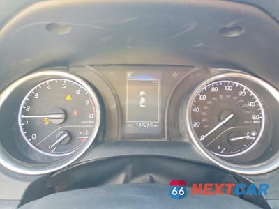 Zdjęcie 9 z 12 samochodu: 2018 TOYOTA CAMRY SE VIN:4T1B11HK8JU516033 - miniatura