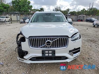 Piąte zdjęcie samochodu w środku: 2024 VOLVO XC90 PLUS VIN:YV4062PE4R1173634 - miniatura