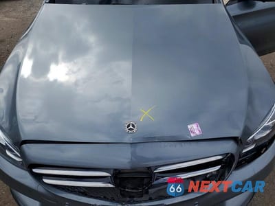 Zdjęcie 11 z 11 samochodu: 2018 MERCEDES-BENZ C 300 4MATIC VIN:55SWF4KB8JU273963 - miniatura