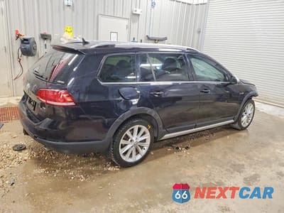 Trzecie zdjęcie samochodu z tyłu: 2018 VOLKSWAGEN GOLF ALLTRACK S VIN:3VWH17AU6JM757166 - miniatura